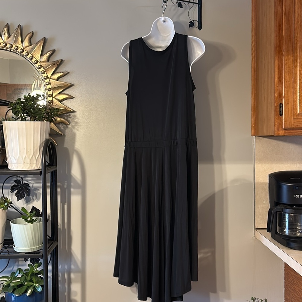 LISA RINNA DRESS - Picture 3 of 4